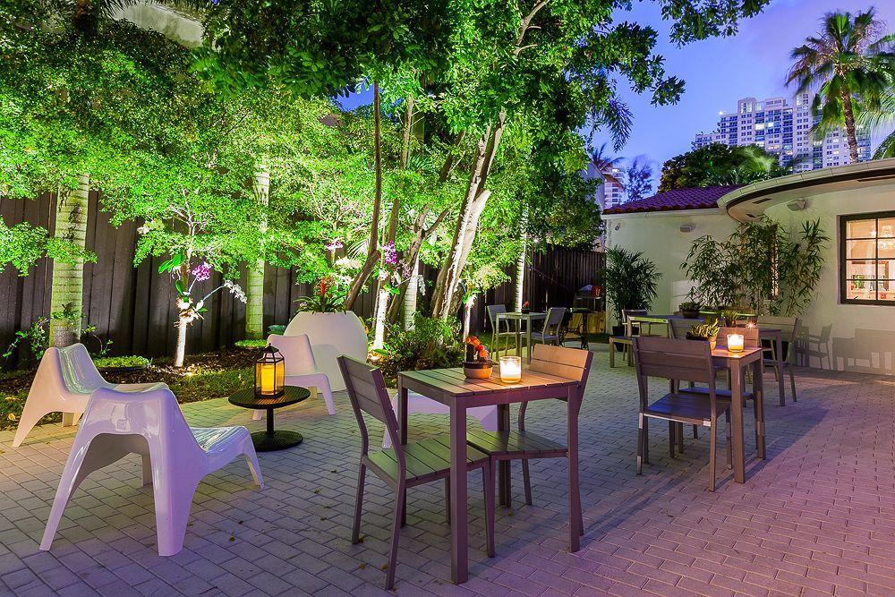 Bars B&B South Beach Hotel Маями Бийч Екстериор снимка