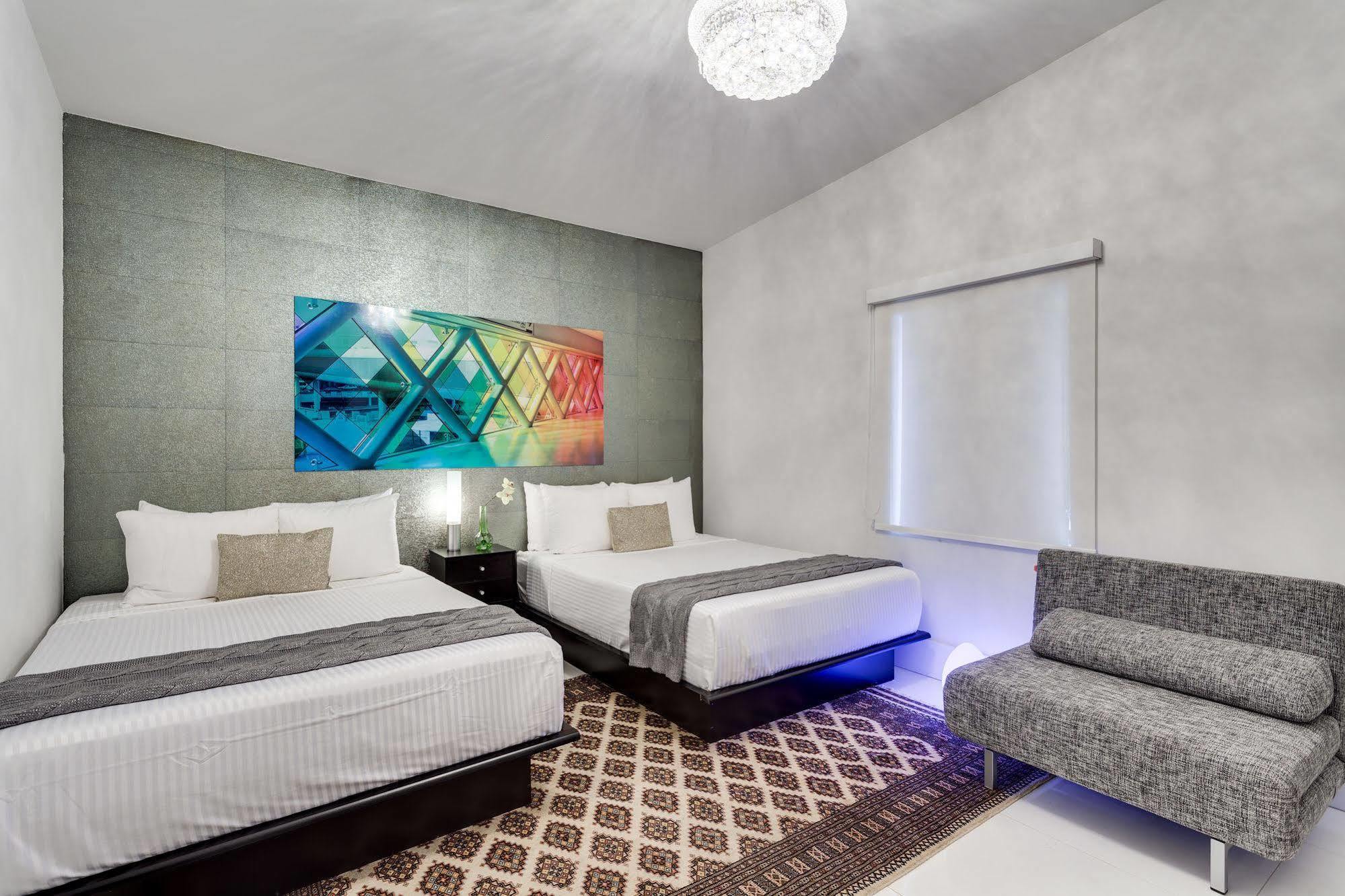 Bars B&B South Beach Hotel Маями Бийч Екстериор снимка
